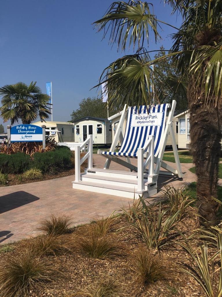 Hotel Rockley Park - Coral Poole Esterno foto